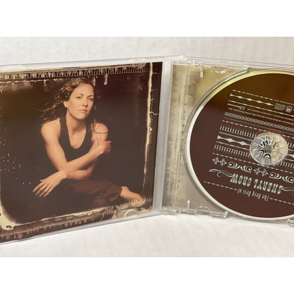 Music CD Sheryl Crow The Very Best of Sheryl Crow (CD, Nov-2003, A&M (USA)) - Picture 3 of 3